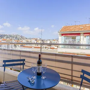Appartement Berlioz 1 - Center 2 - Last Floor, Nice